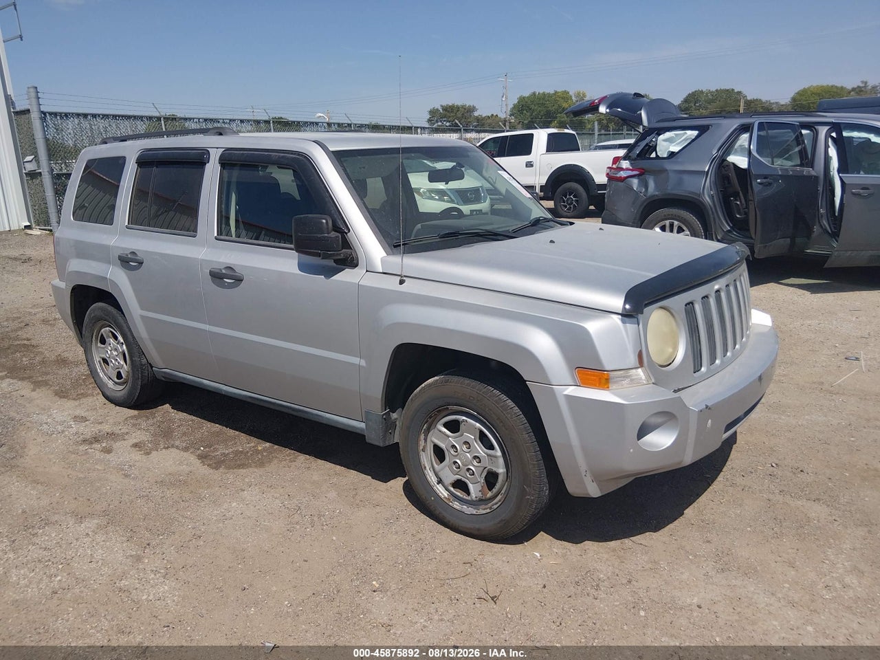 1J8FF28W28D****** · 2008 JEEP PATRIOT SPORT
