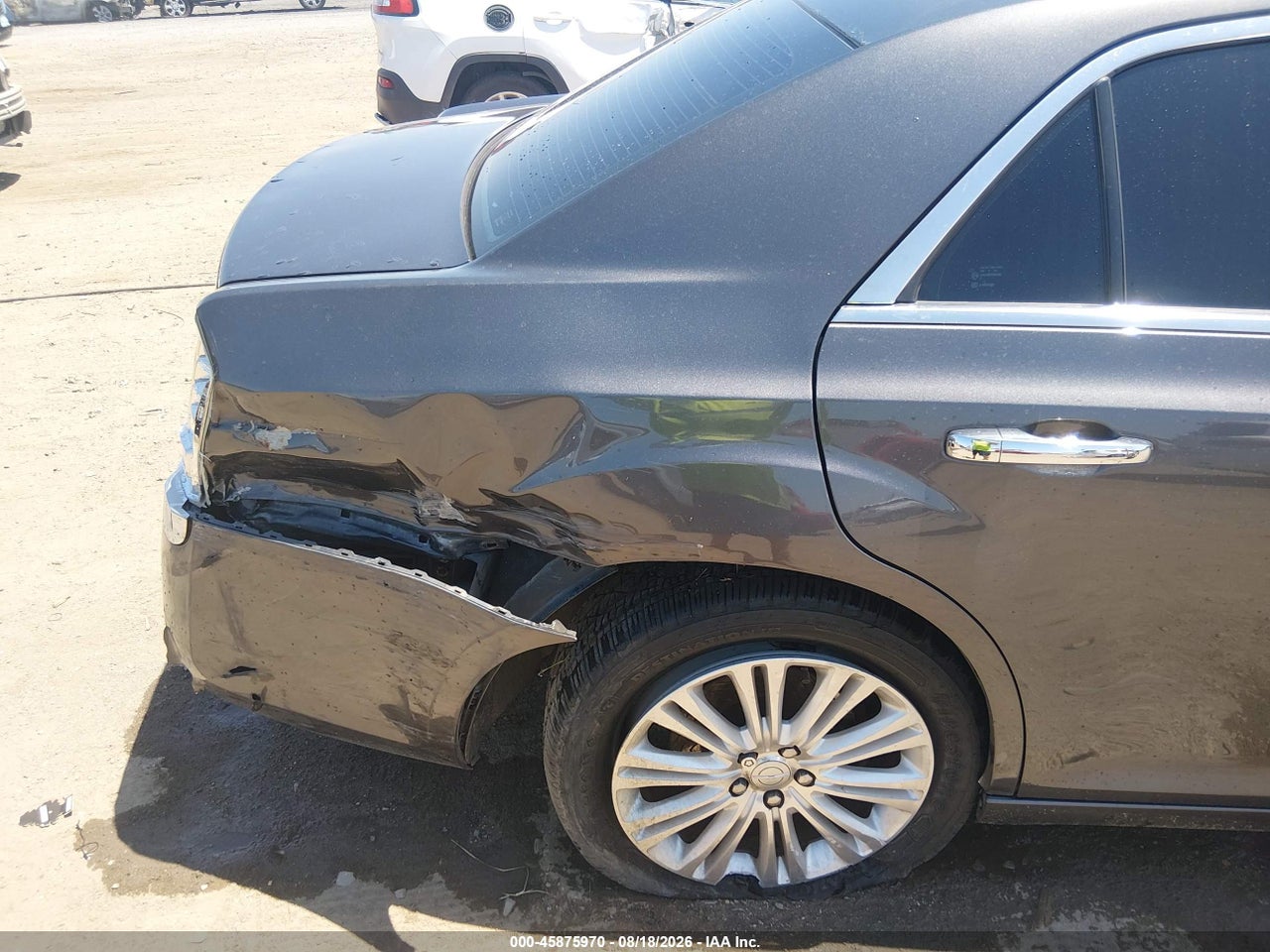 2013 CHRYSLER 300C AWD · 6/11