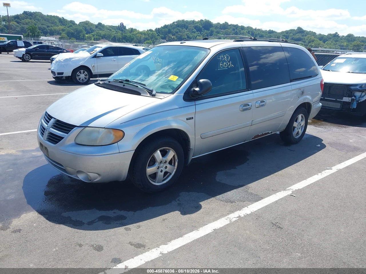 2006 DODGE GRAND CARAVAN SXT · 2/11