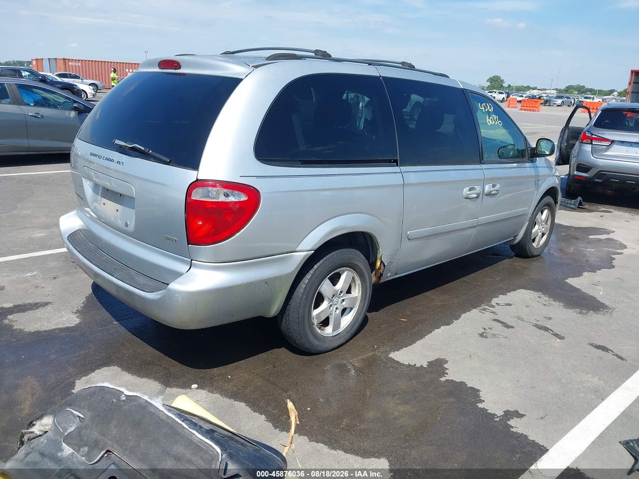 2006 DODGE GRAND CARAVAN SXT · 4/11
