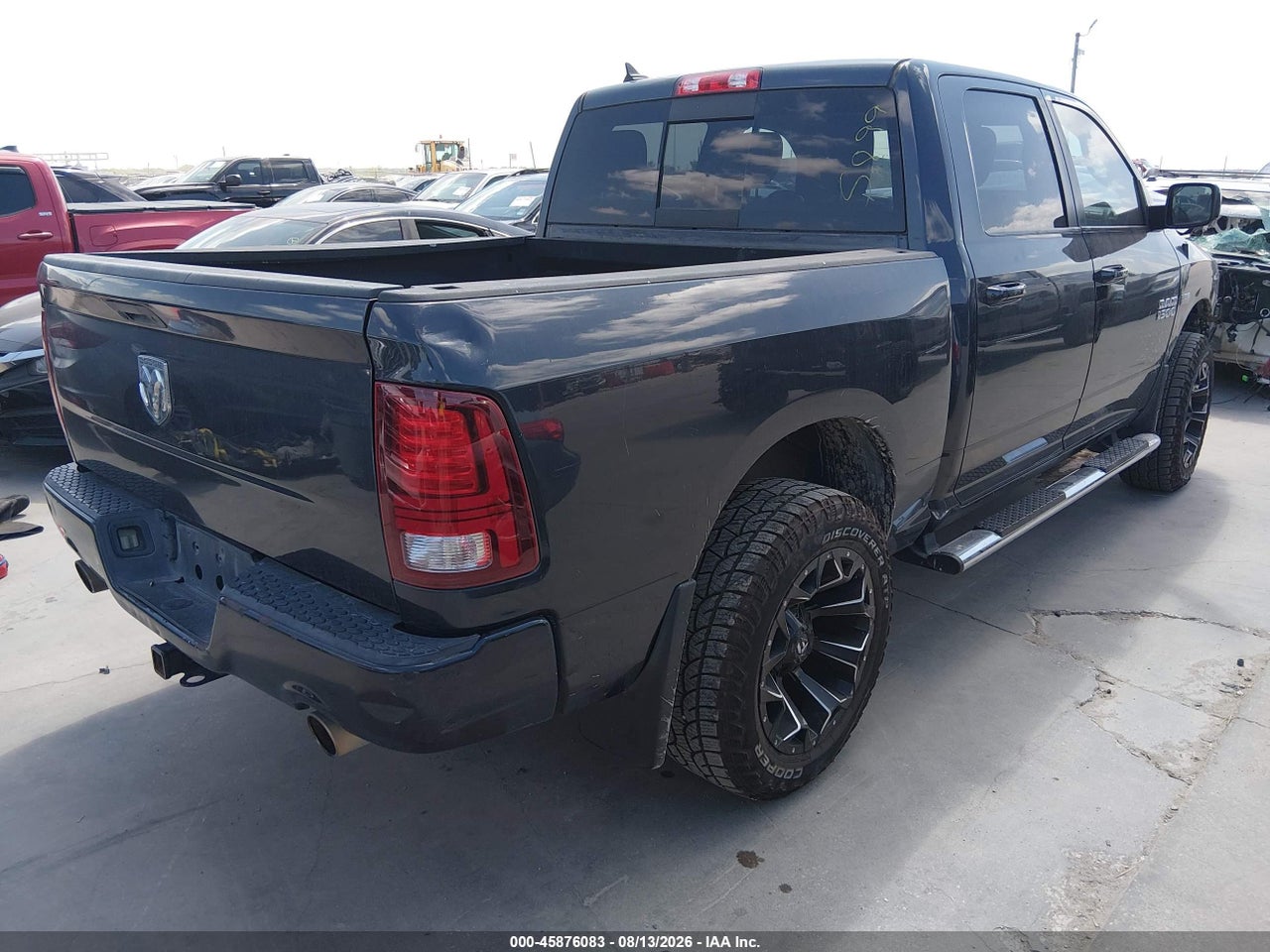 2016 RAM 1500 SPORT · 4/11