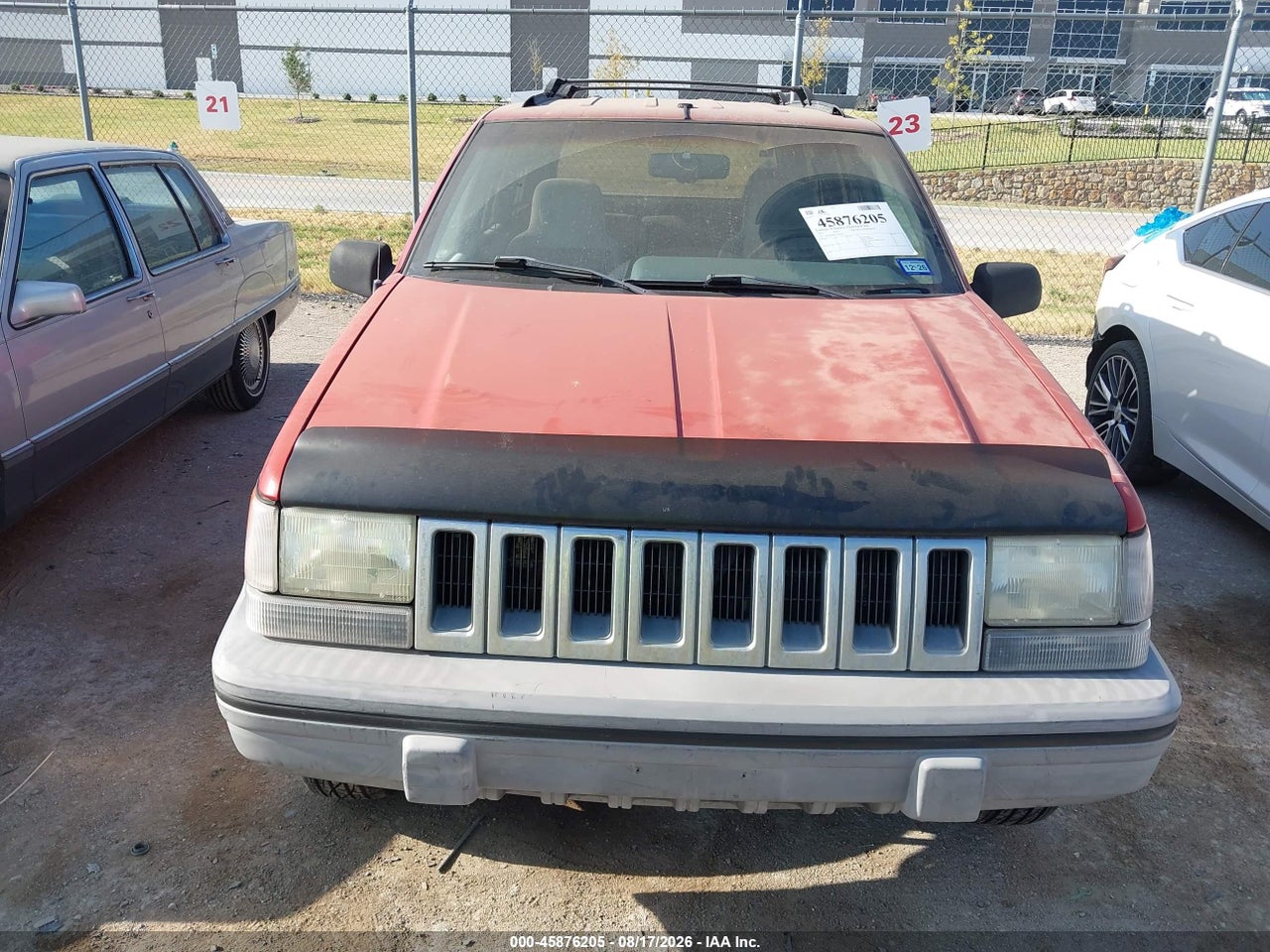 1993 JEEP GRAND CHEROKEE LAREDO · 6/11