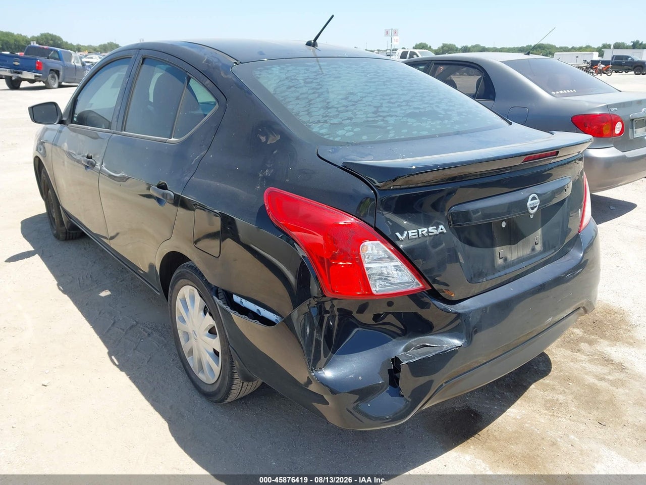 2018 NISSAN VERSA 1.6 S+ · 3/11