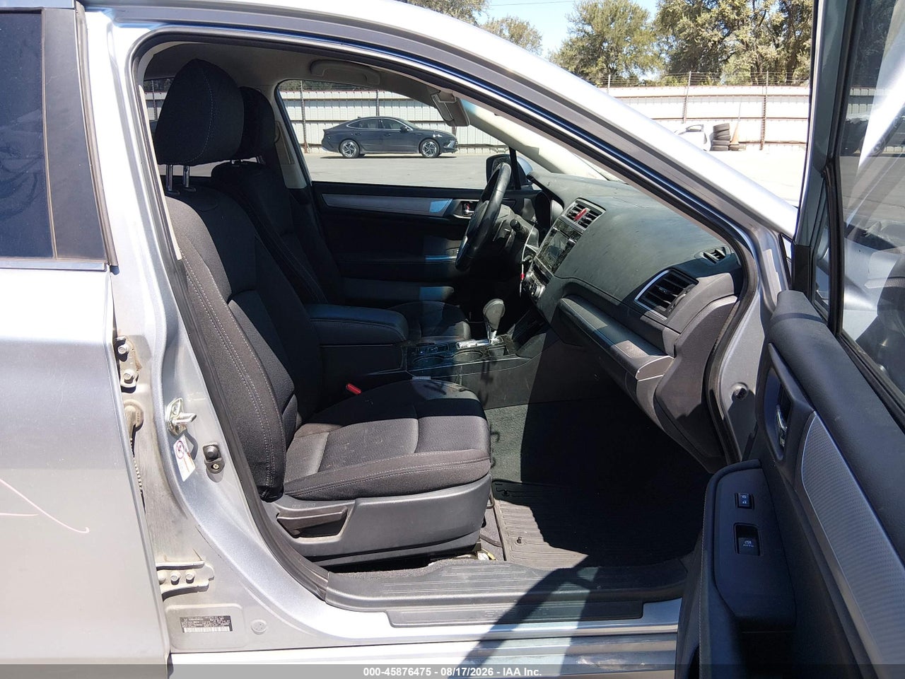 2017 SUBARU LEGACY 2.5I PREMIUM · 5/11