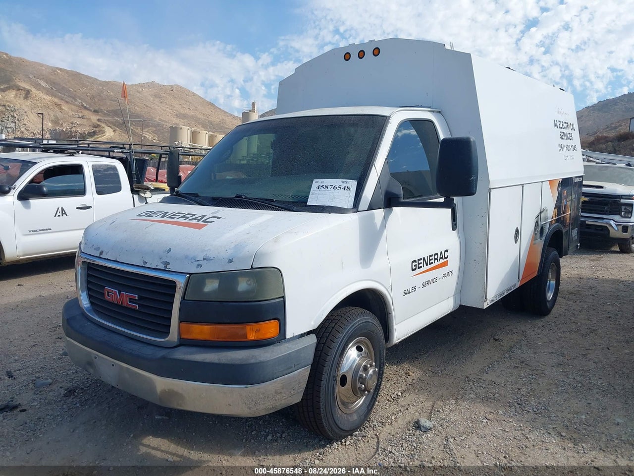 2006 GMC SAVANA CUTAWAY WORK VAN · 2/4