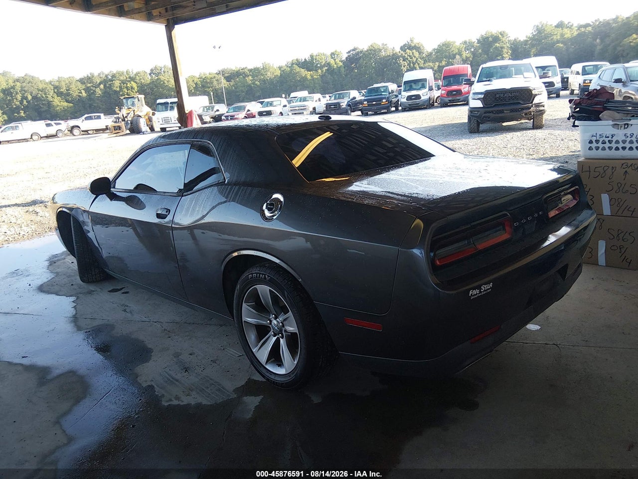2016 DODGE CHALLENGER SXT · 3/11
