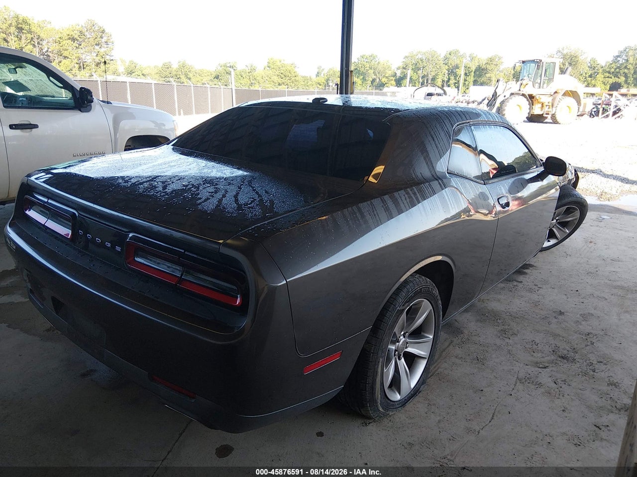 2016 DODGE CHALLENGER SXT · 4/11