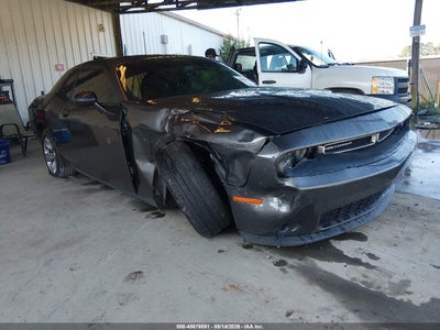 2C3CDZAG7GH****** · 2016 DODGE CHALLENGER SXT