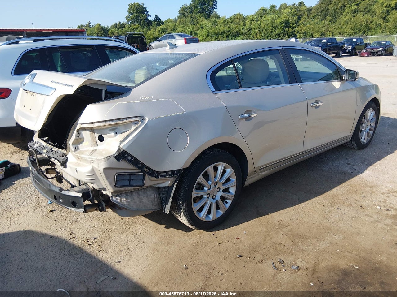 2013 BUICK LACROSSE LEATHER GROUP · 4/11