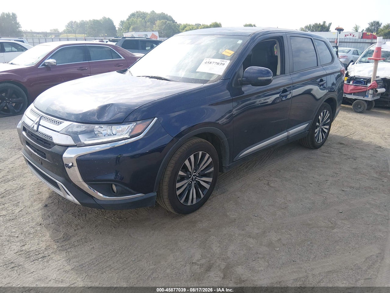 2020 MITSUBISHI OUTLANDER LE 2.4/SE 2.4/SEL 2.4/SP 2.4 · 2/11