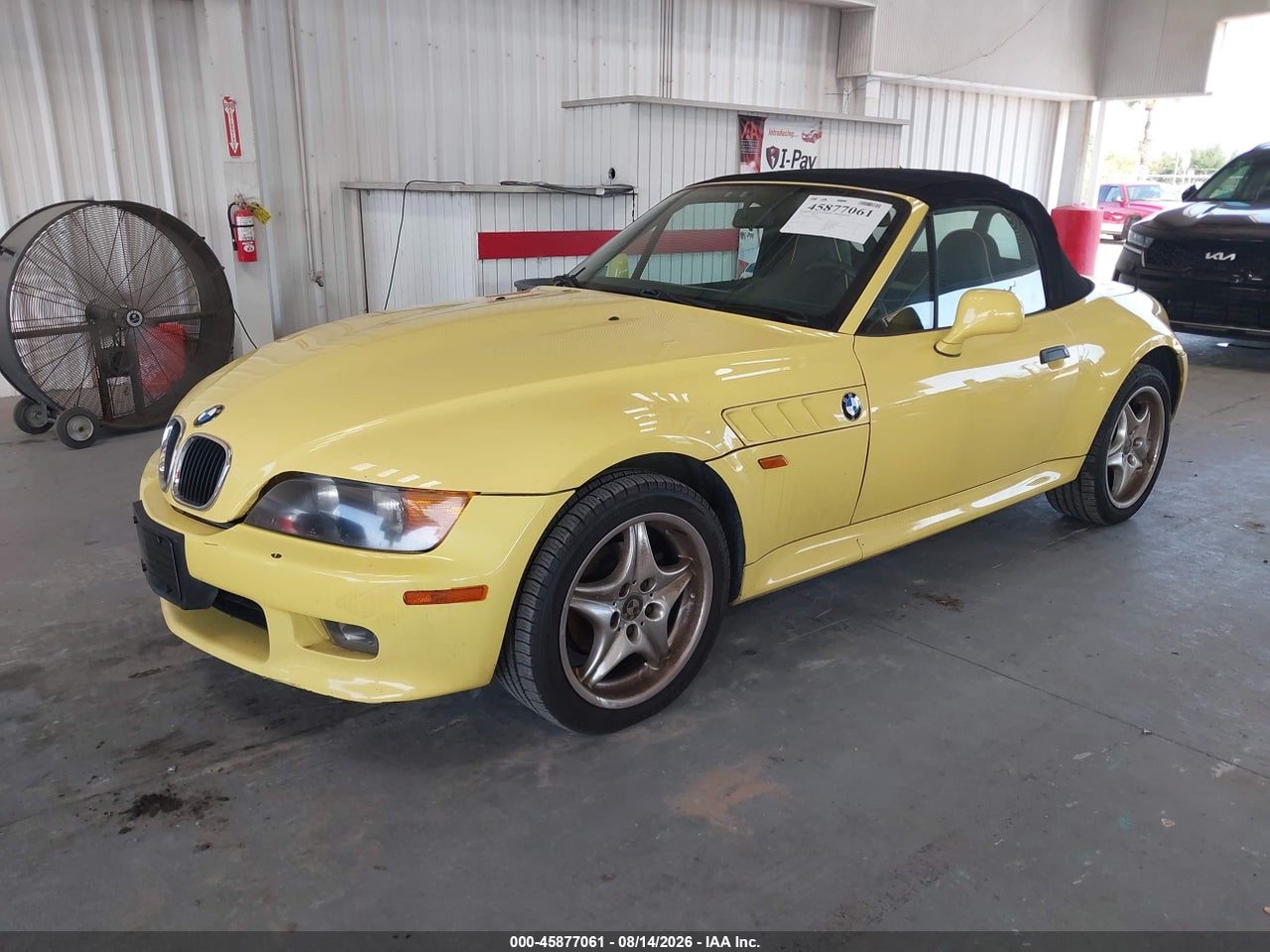 1998 BMW Z3 2.8 · 2/11