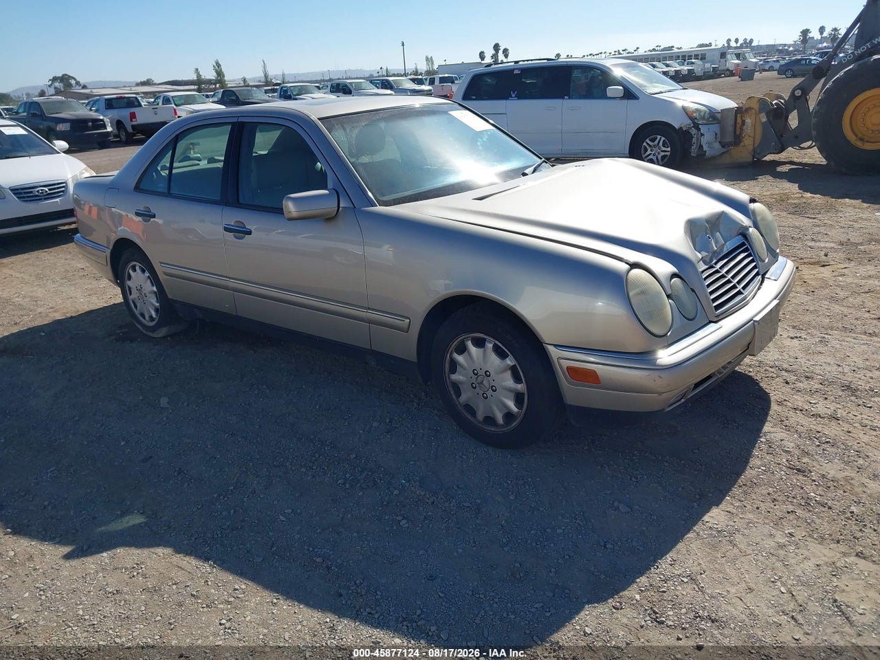 WDBJF65F2WA****** · 1998 MERCEDES-BENZ E 320