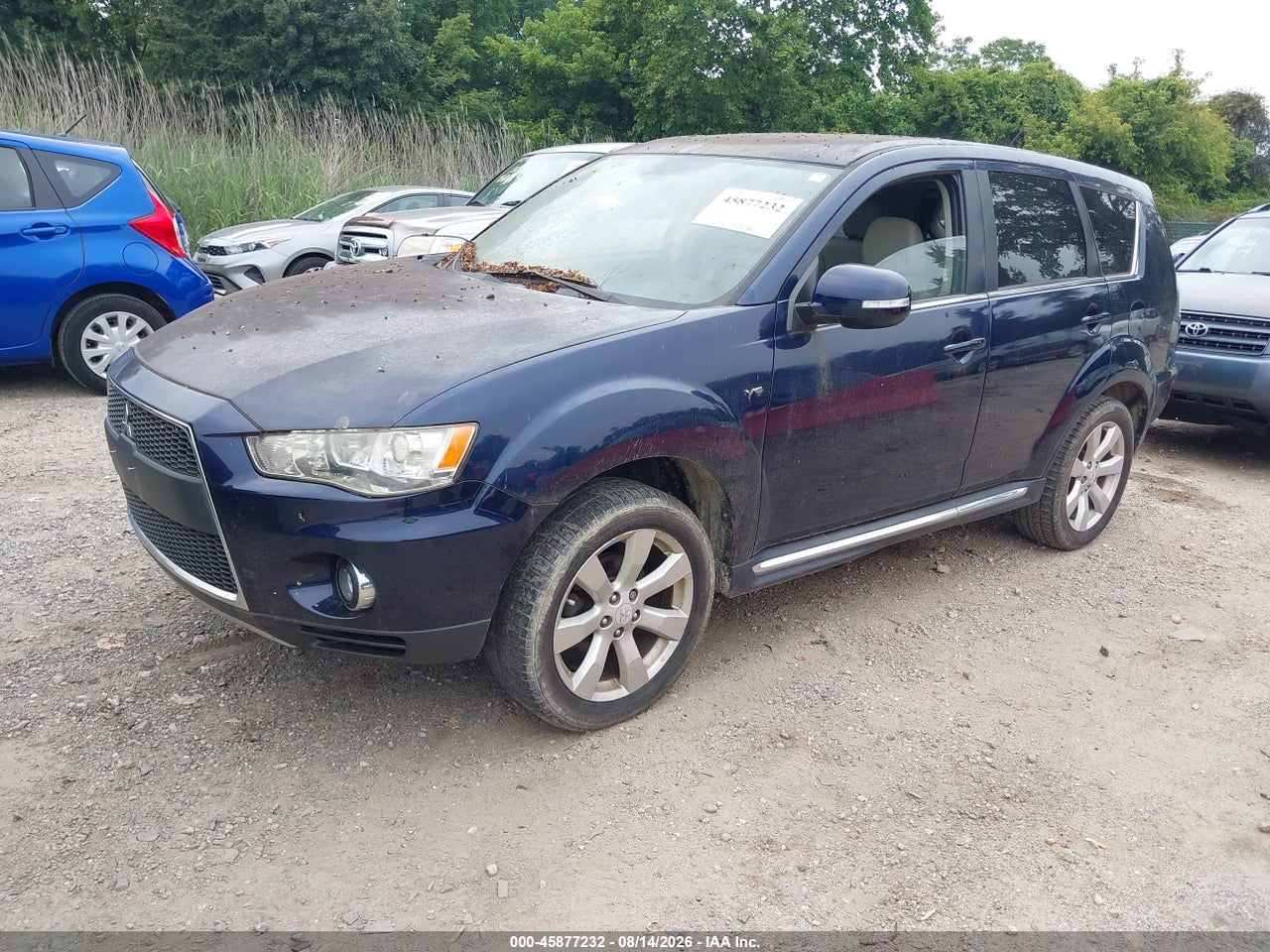 2011 MITSUBISHI OUTLANDER XLS · 2/11