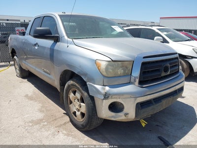 5TFRM5F14AX****** · 2010 TOYOTA TUNDRA GRADE 4.6L V8