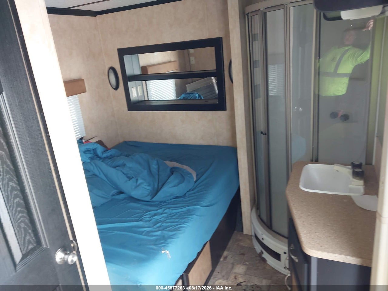 2011 FOREST RIVER WORK AND PLAY TRAVEL TRAILER · 5/11
