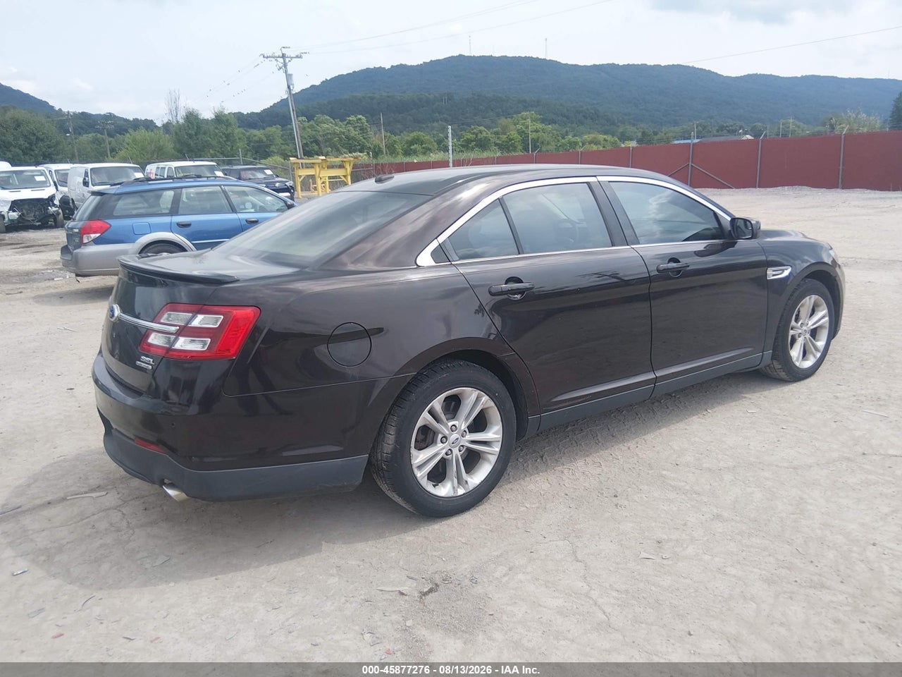 2013 FORD TAURUS SEL · 4/11