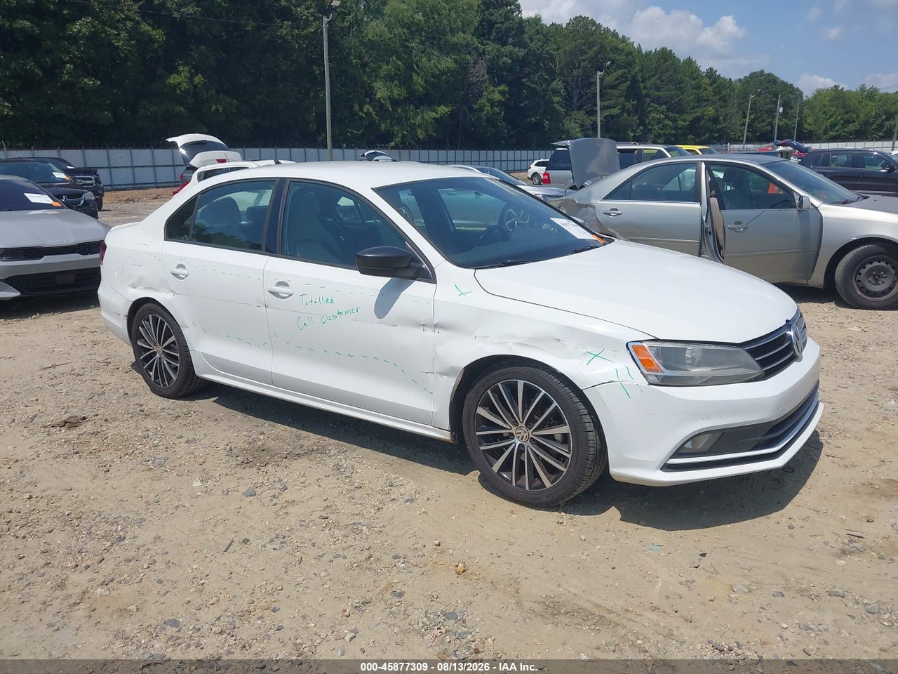 3VWD17AJ1GM****** · 2016 VOLKSWAGEN JETTA 1.8T SPORT