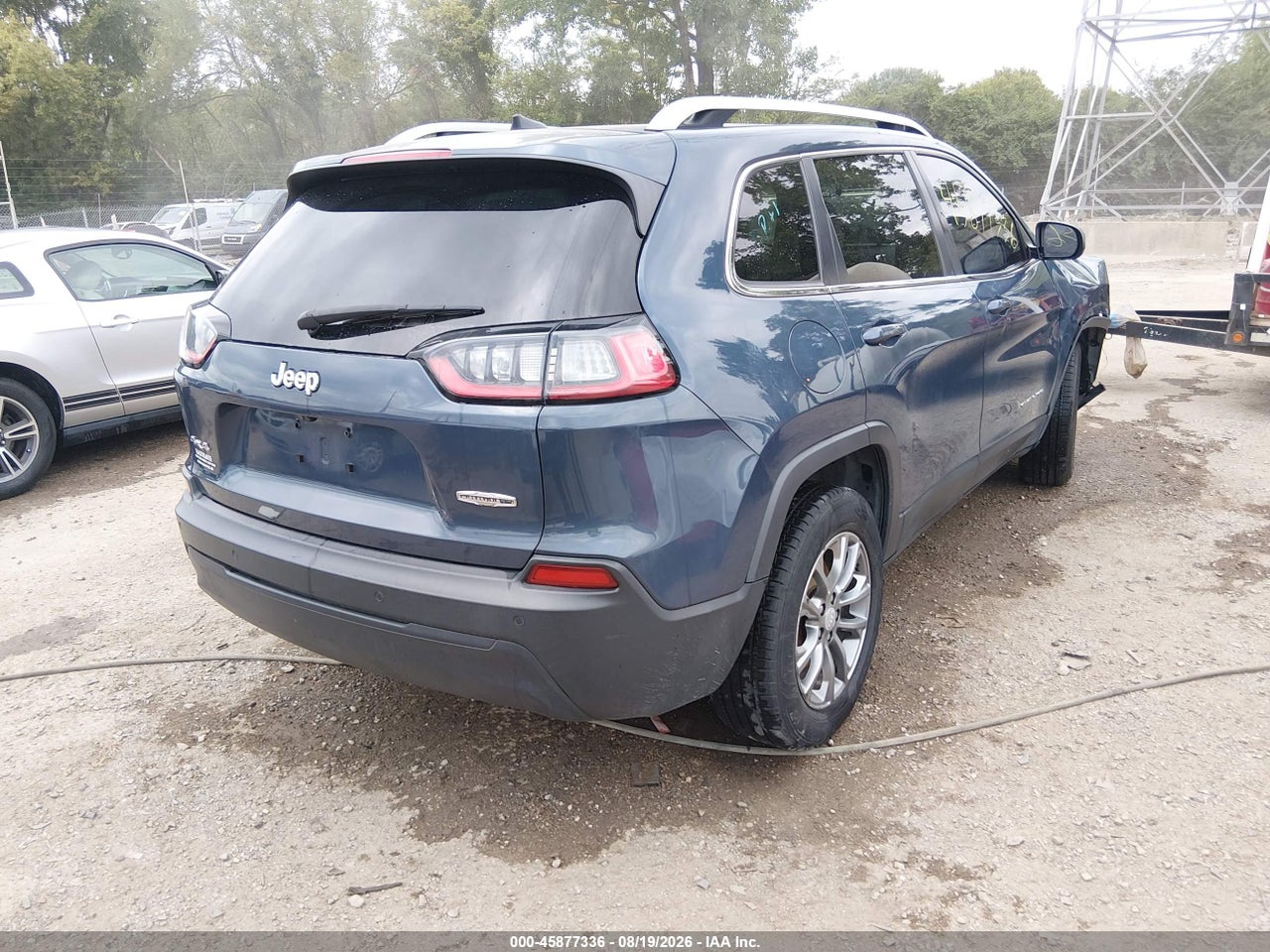 2020 JEEP CHEROKEE LATITUDE PLUS 4X4 · 4/11