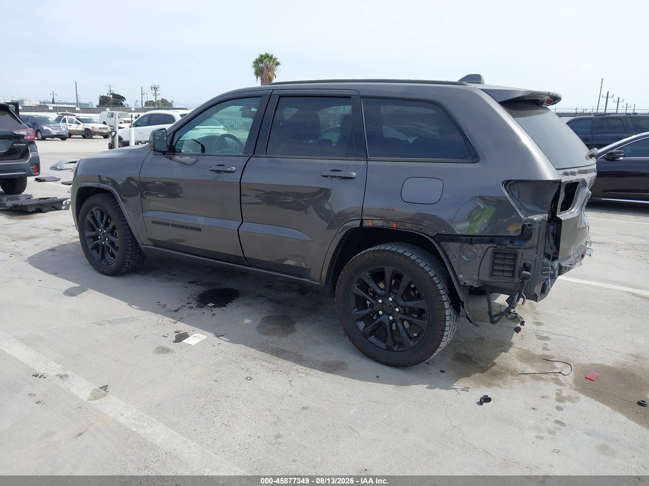 2021 JEEP GRAND CHEROKEE LAREDO X 4X2 · 3/11