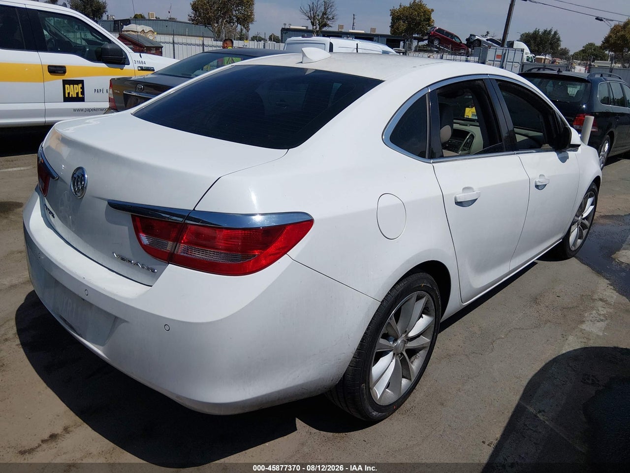 2016 BUICK VERANO CONVENIENCE GROUP · 4/11