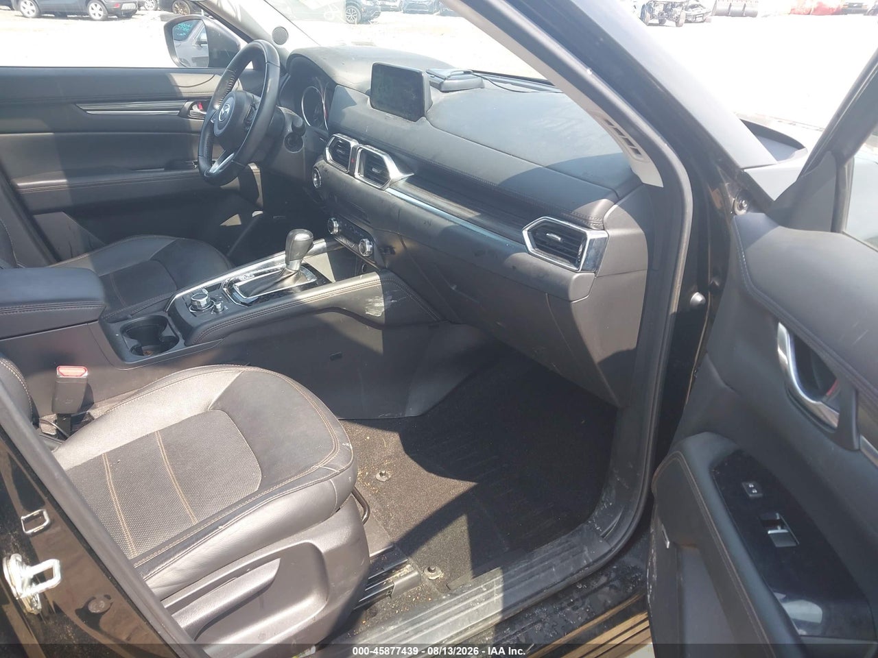 2017 MAZDA CX-5 GRAND TOURING · 5/11