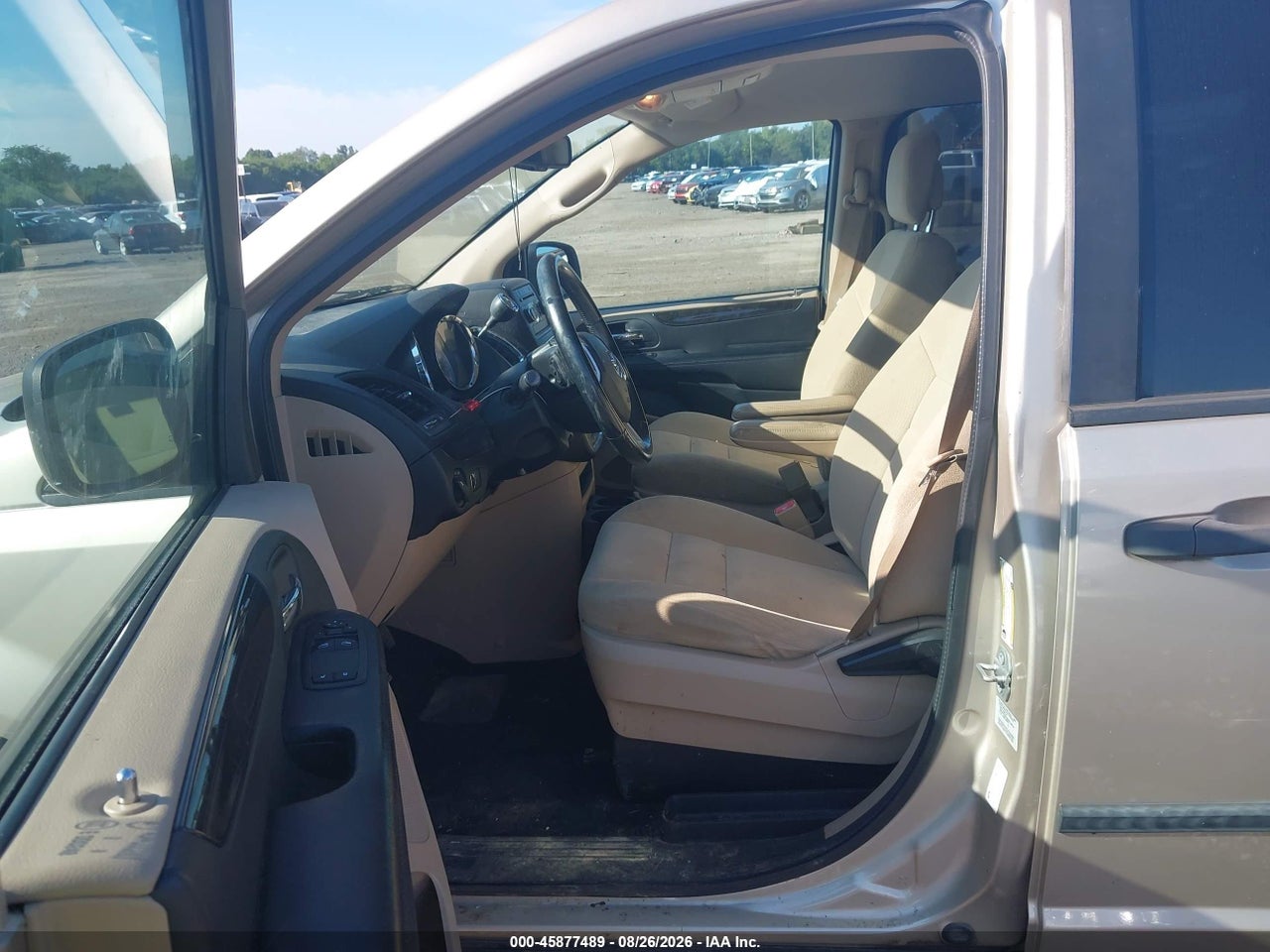 2015 DODGE GRAND CARAVAN AMERICAN VALUE PKG · 5/11
