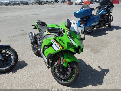 2025 KAWASAKI ZX1002 L