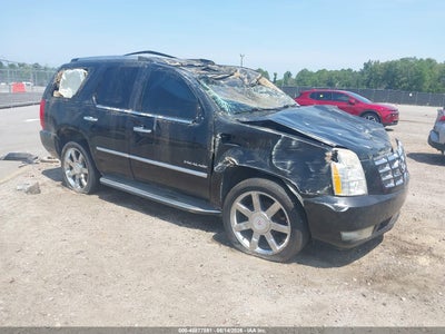 1GYS3BEF8DR****** · 2013 CADILLAC ESCALADE LUXURY