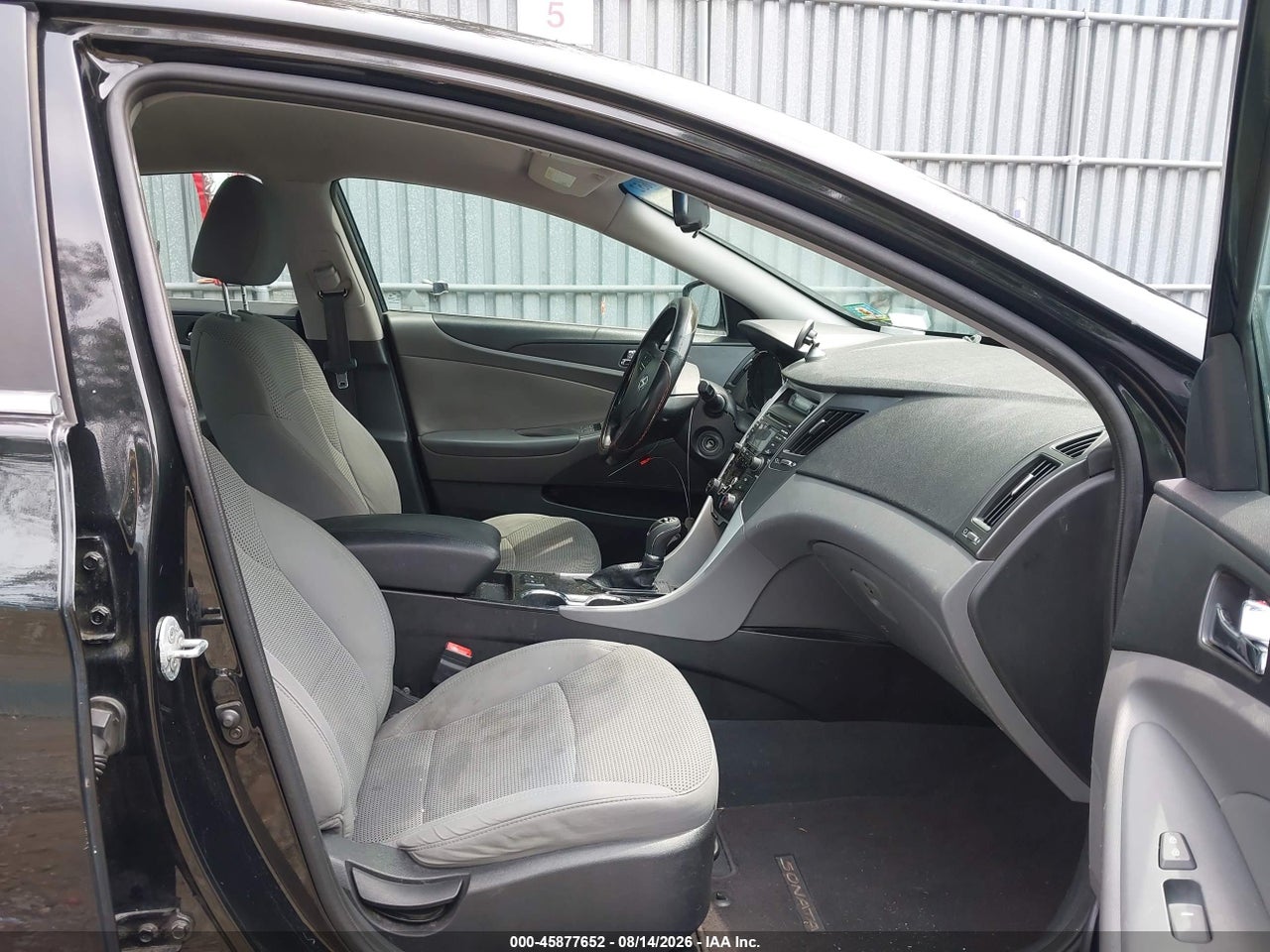 2013 HYUNDAI SONATA GLS · 5/11