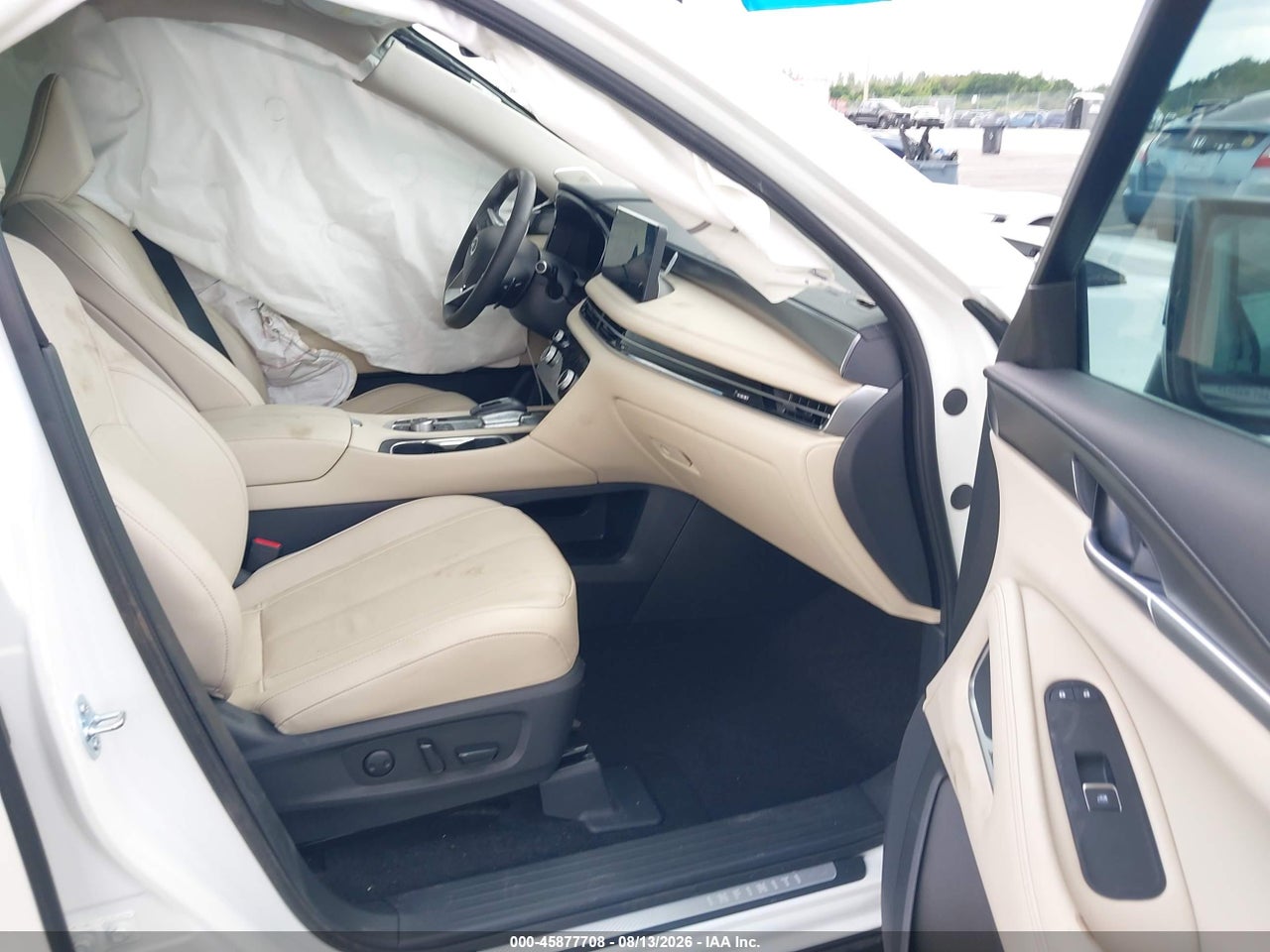 2025 INFINITI QX60 LUXE · 5/11