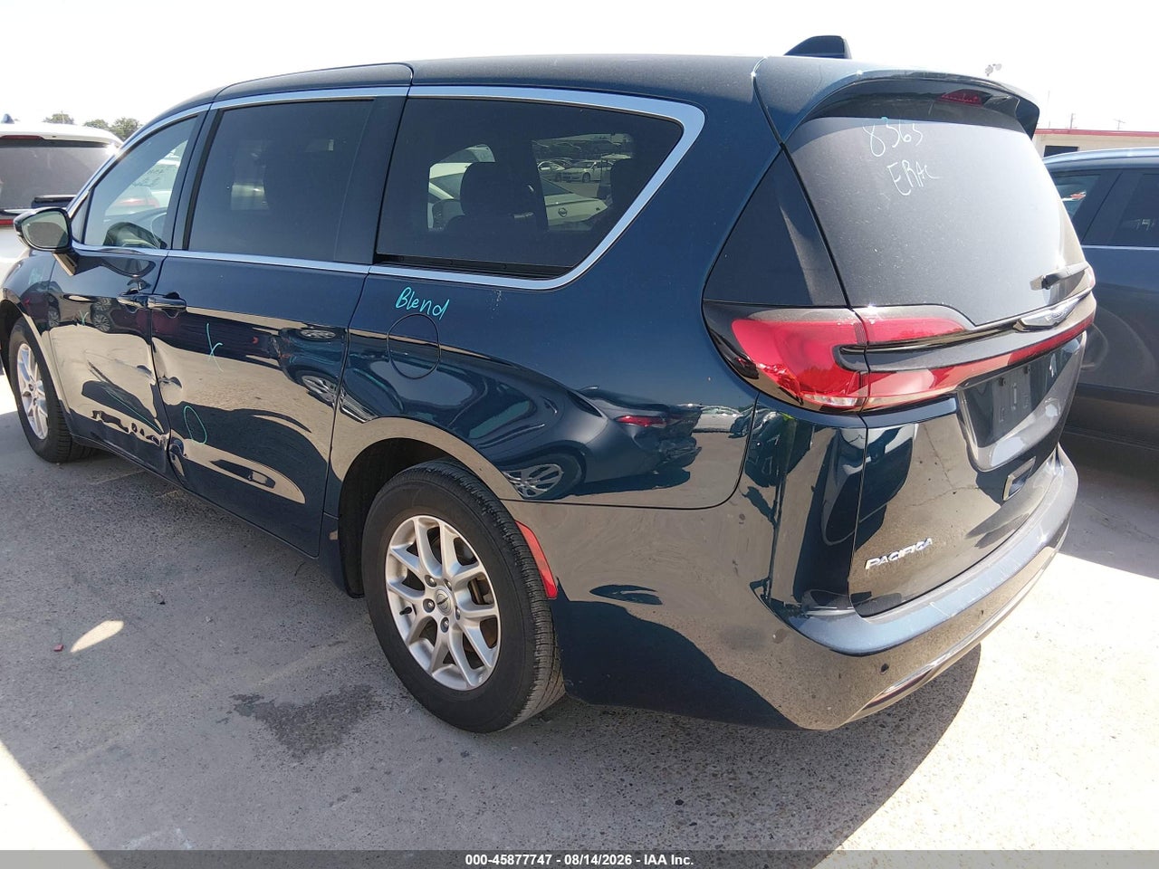 2C4RC1BG9SR****** · 2025 CHRYSLER PACIFICA SELECT · 3/11
