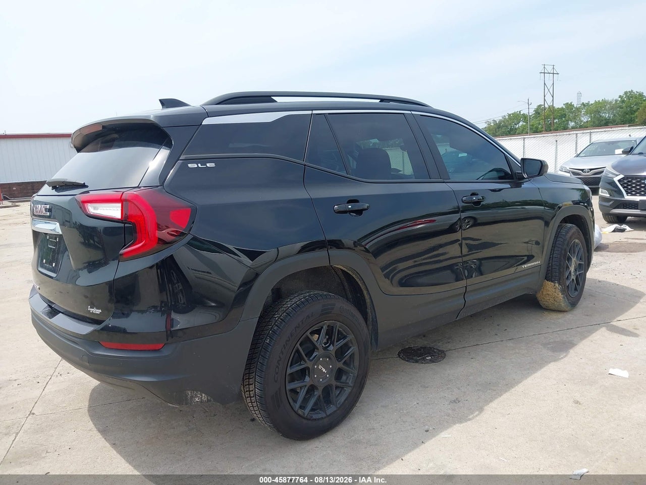 2022 GMC TERRAIN FWD SLE · 4/11