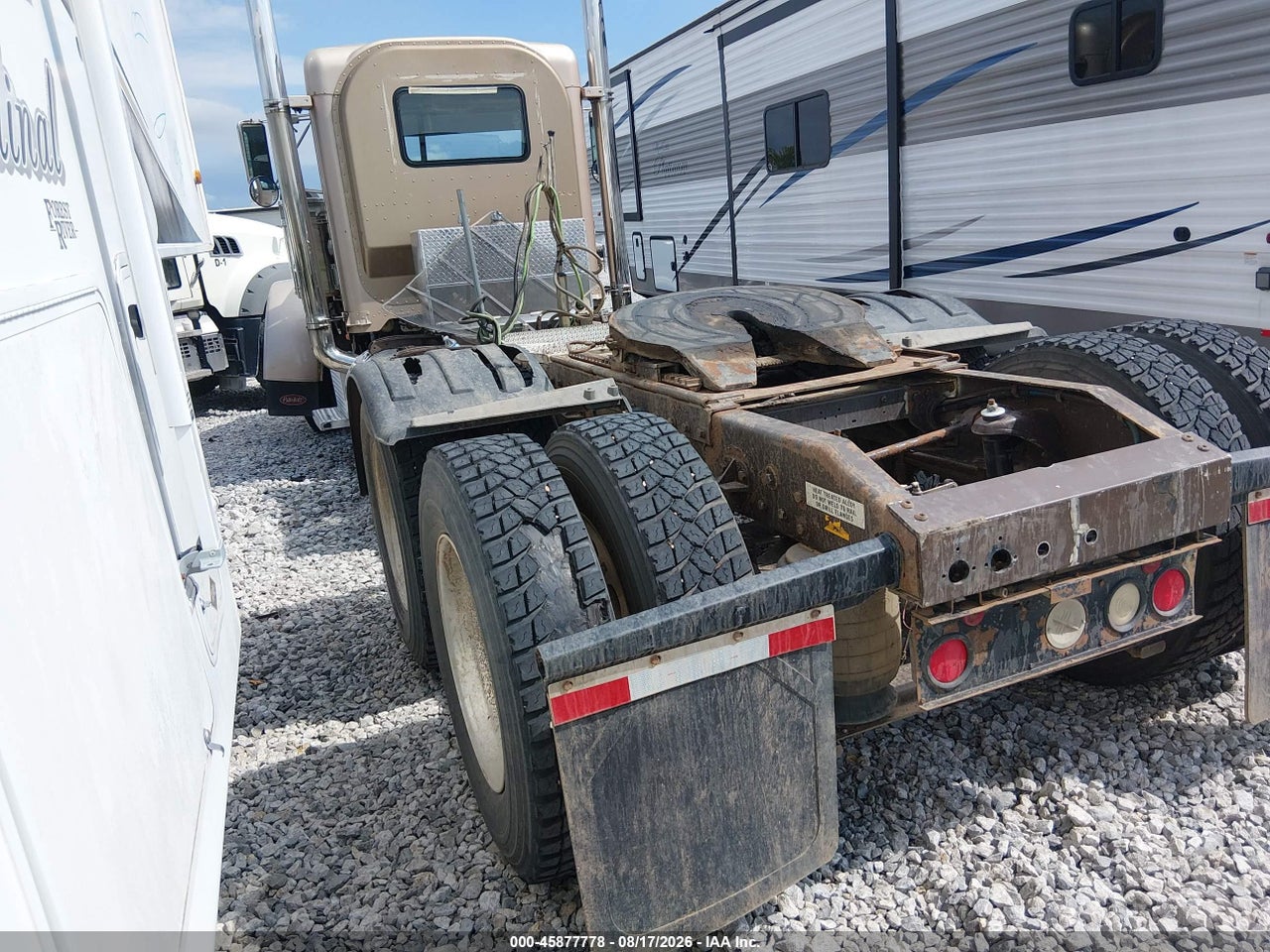 1XP5DR9XXYD****** · 2000 PETERBILT 379 · 3/4