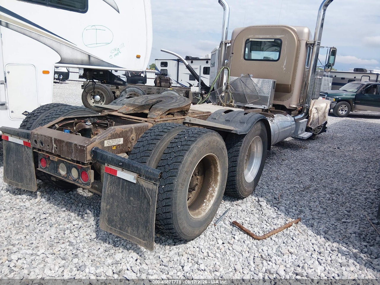 1XP5DR9XXYD****** · 2000 PETERBILT 379 · 4/4
