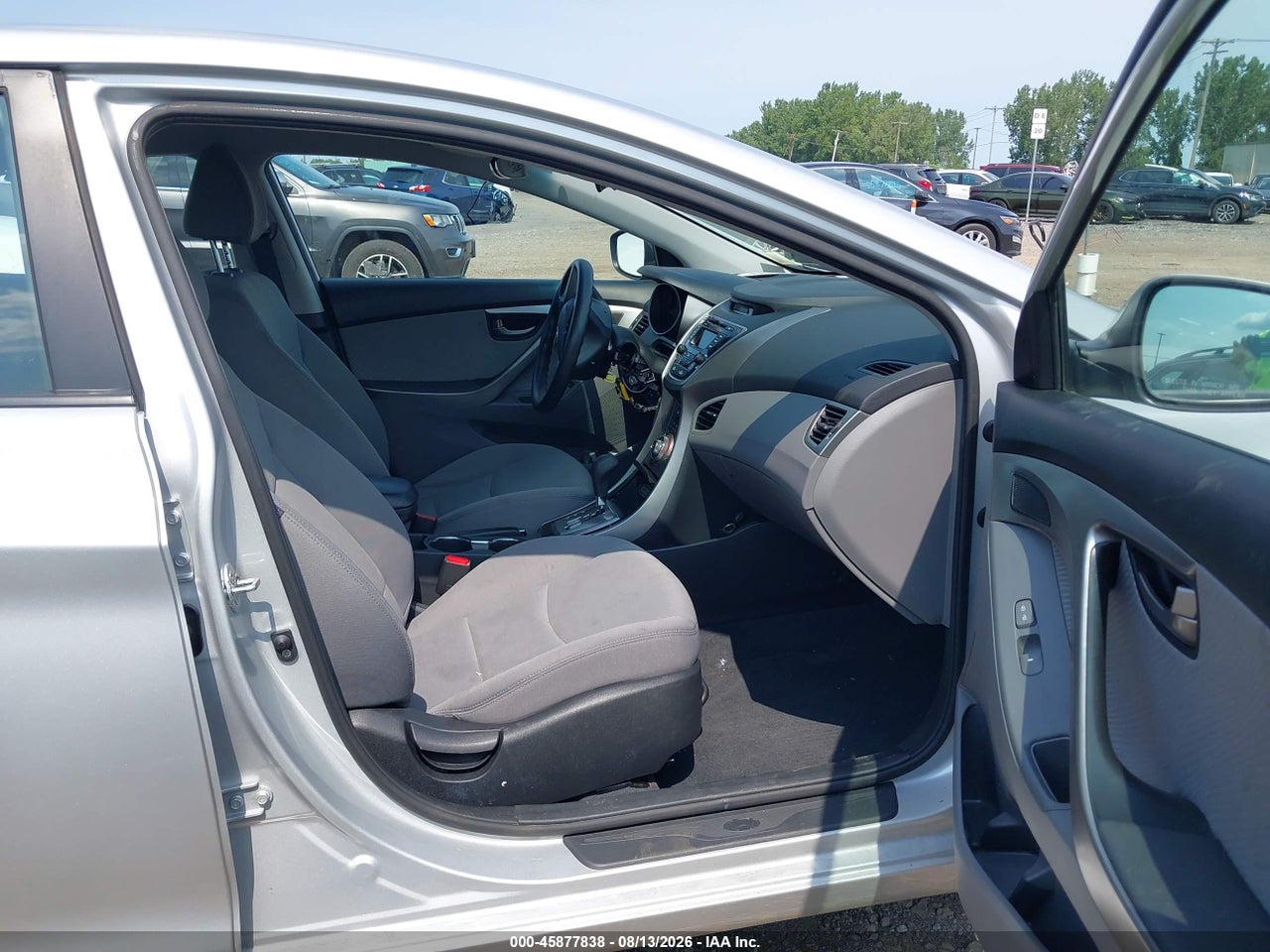 2013 HYUNDAI ELANTRA GLS · 5/10