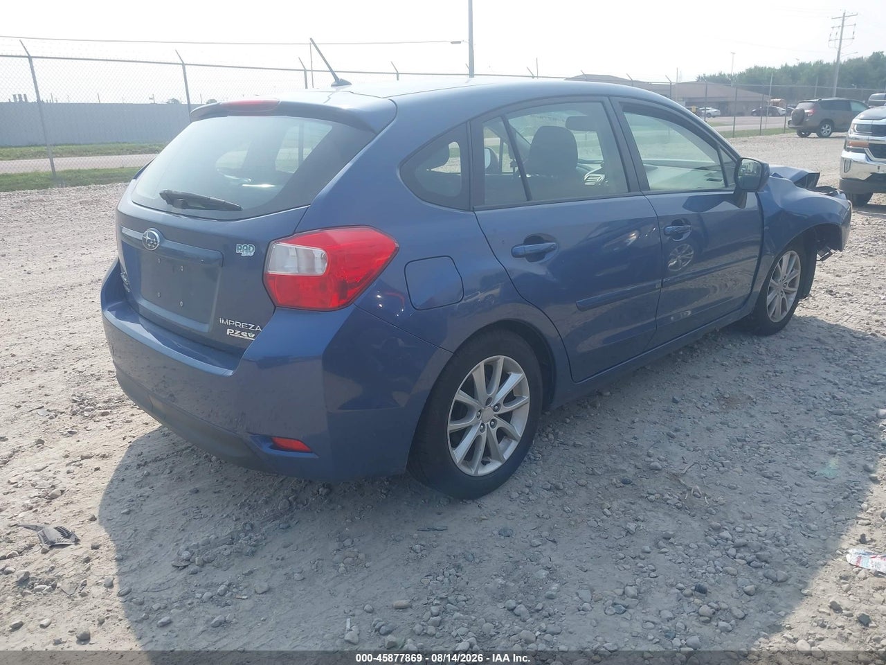2013 SUBARU IMPREZA 2.0I PREMIUM · 4/11