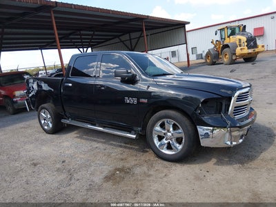 1C6RR7LT4HS****** · 2017 RAM 1500 BIG HORN  4X4 5'7 BOX