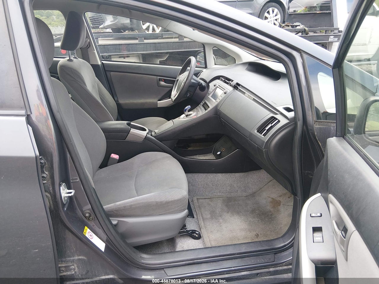 2013 TOYOTA PRIUS TWO · 5/11