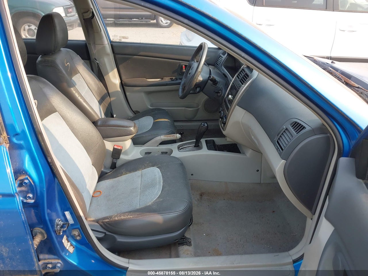 2005 KIA SPECTRA5   · 5/10