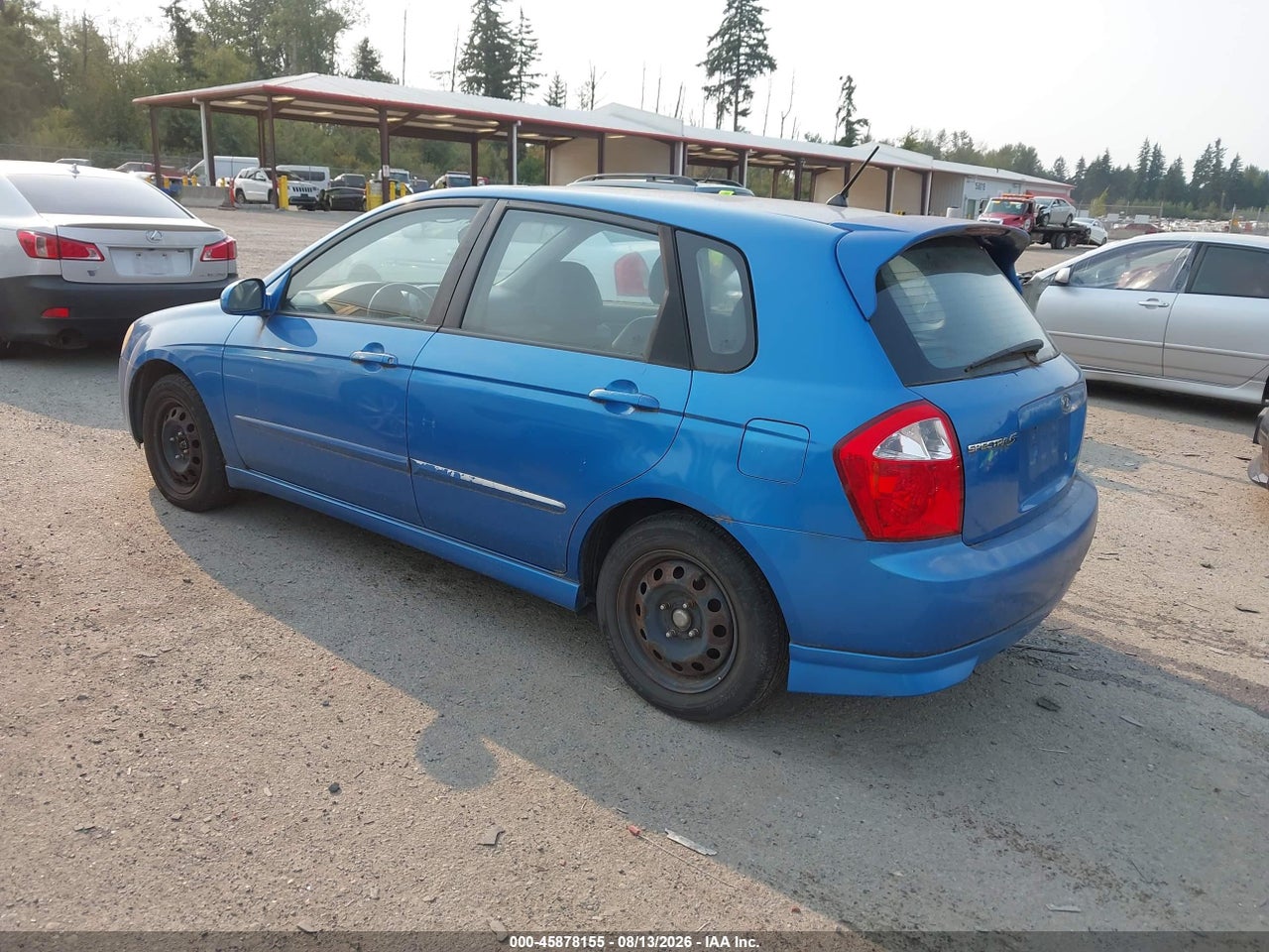 2005 KIA SPECTRA5   · 3/10
