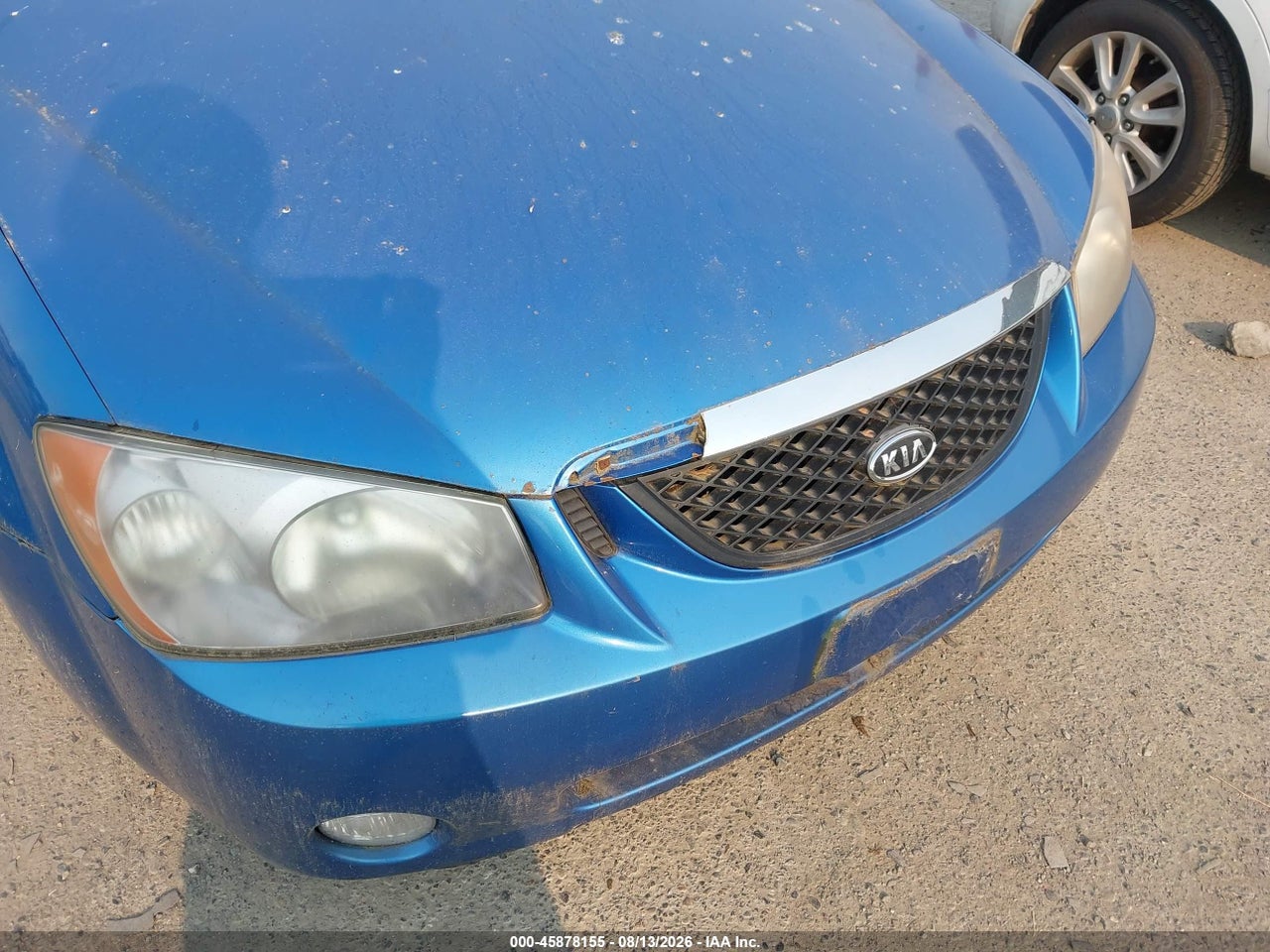 2005 KIA SPECTRA5   · 6/10