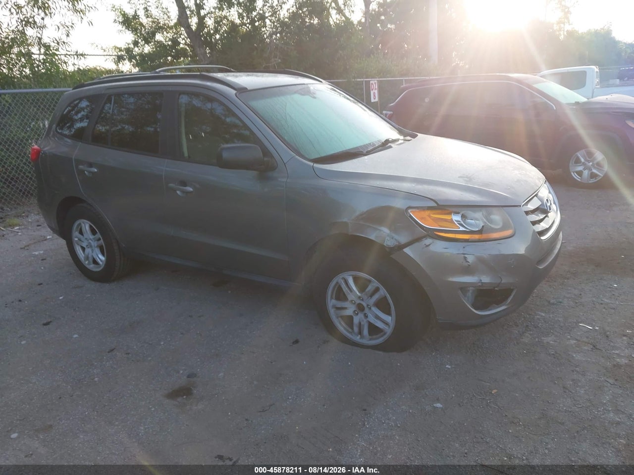 5XYZG3AB5BG****** · 2011 HYUNDAI SANTA FE GLS