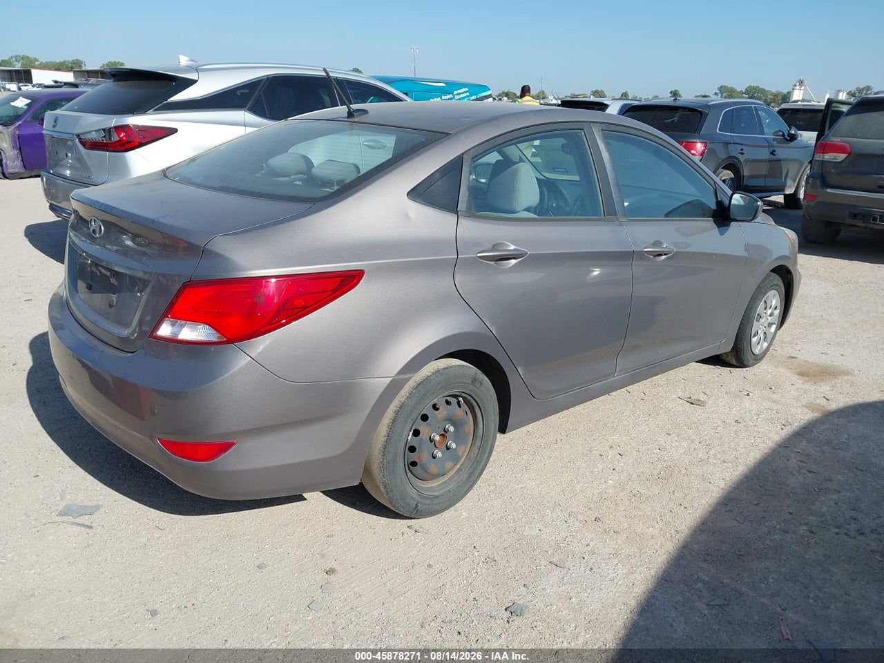 2017 HYUNDAI ACCENT SE · 4/11