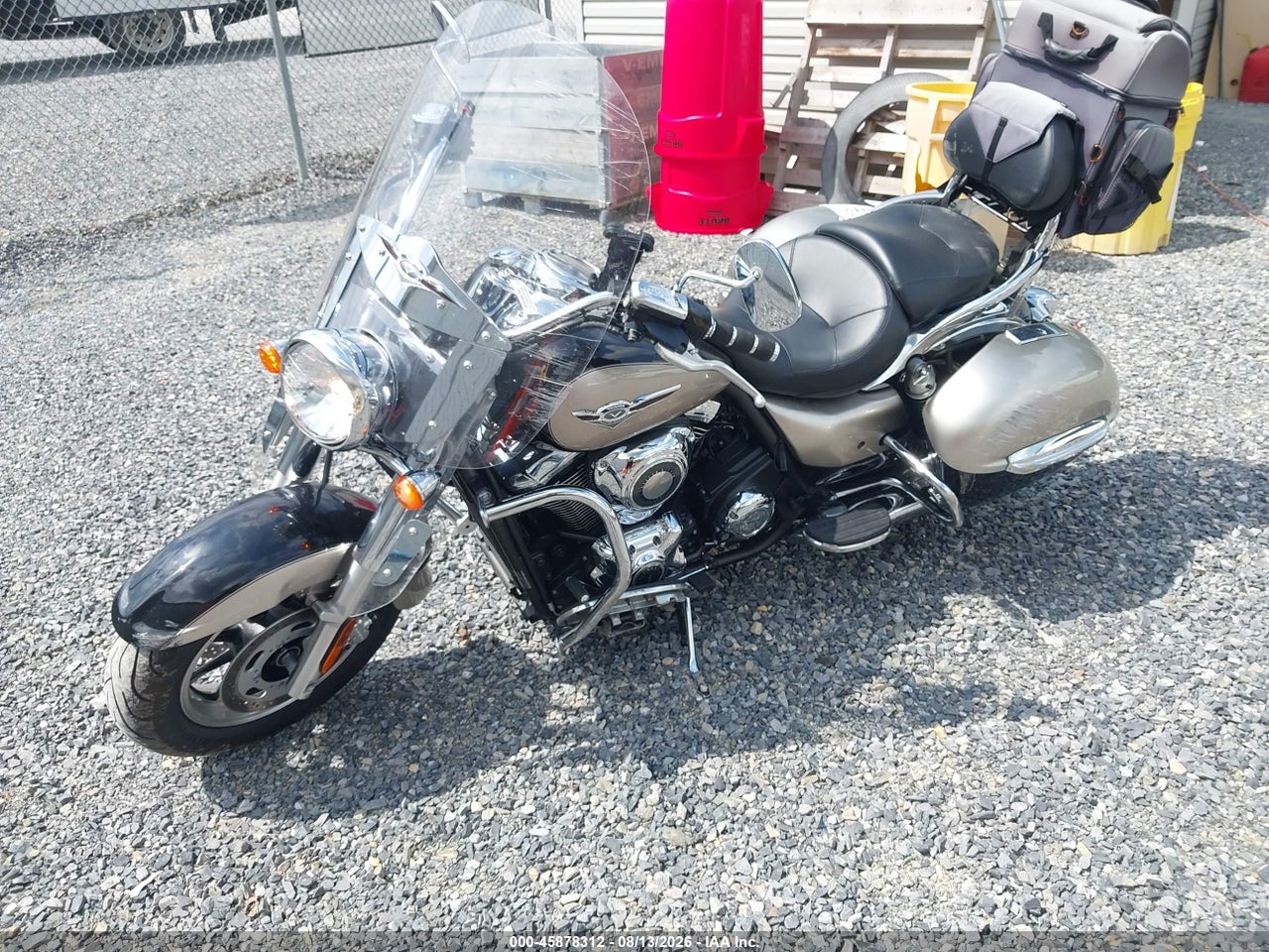 2010 KAWASAKI VN1700 C · 2/11