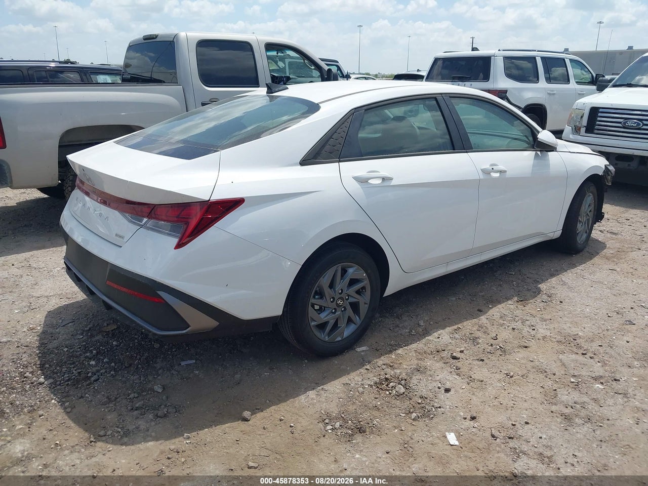 2026 HYUNDAI ELANTRA HYBRID BLUE · 4/11