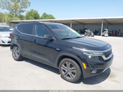 2021 KIA SELTOS S