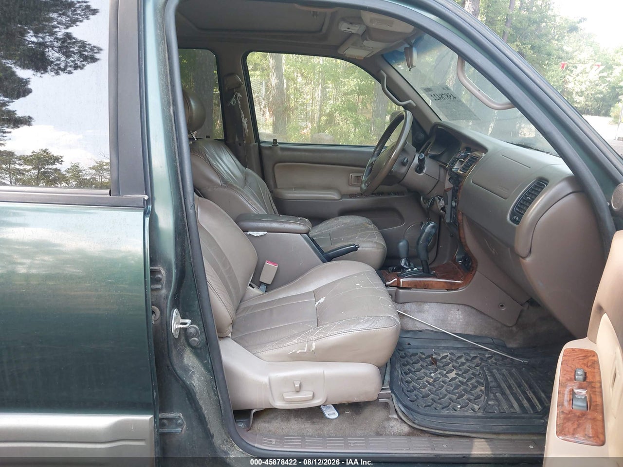 JT3HN87R0Y0****** · 2000 TOYOTA 4RUNNER LIMITED V6 · 5/10