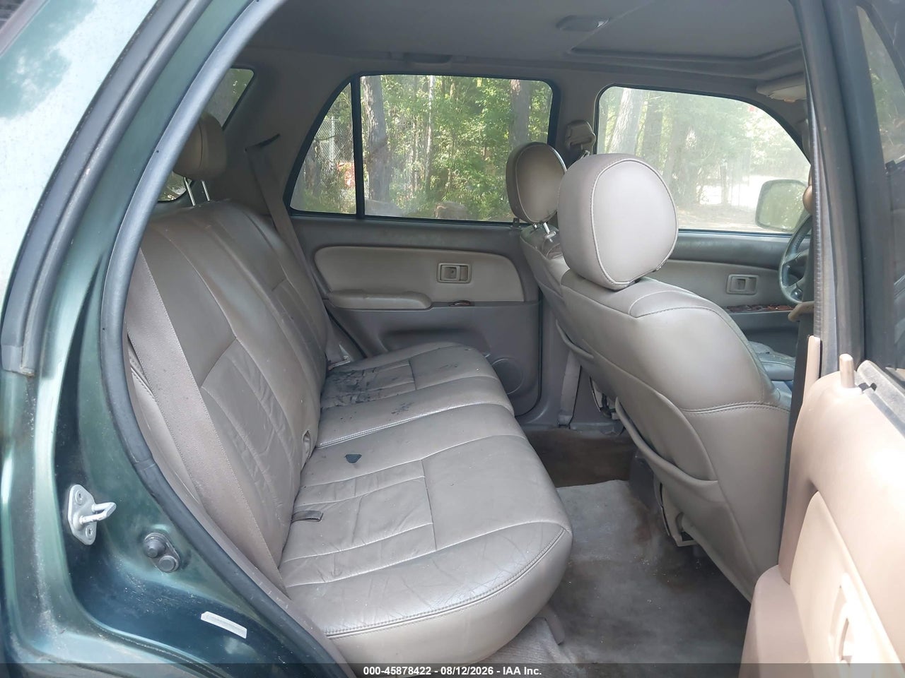 JT3HN87R0Y0****** · 2000 TOYOTA 4RUNNER LIMITED V6 · 8/10