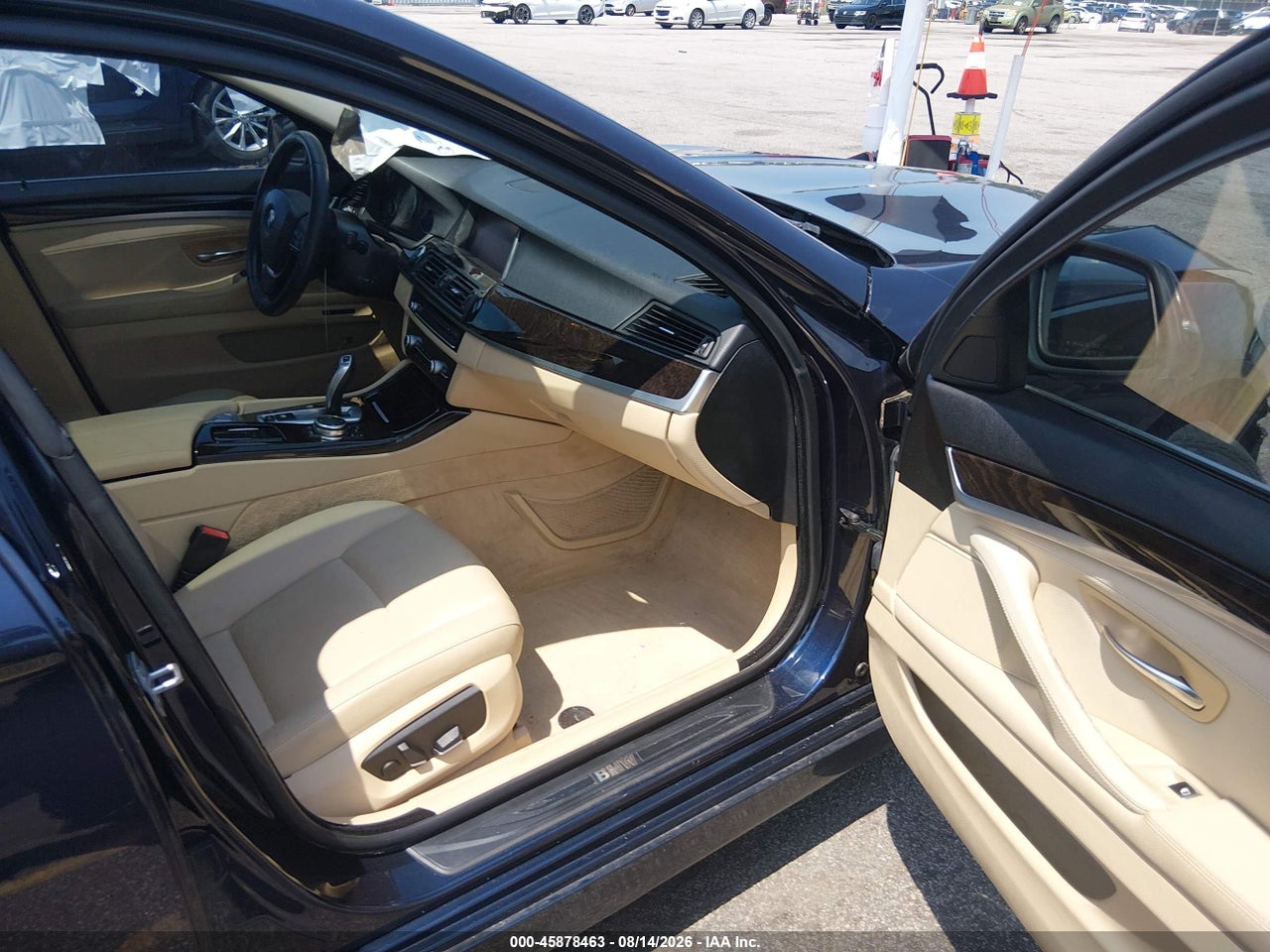2015 BMW 528I · 5/11