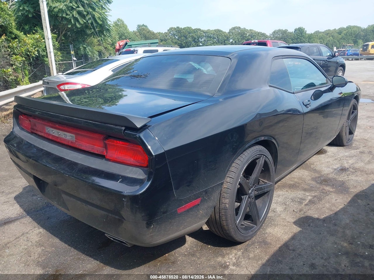 2012 DODGE CHALLENGER SXT · 4/11